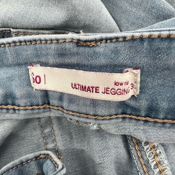 So Ultimate Low Rise Jeggings Size 3 Women’s - Picture 2 of 5